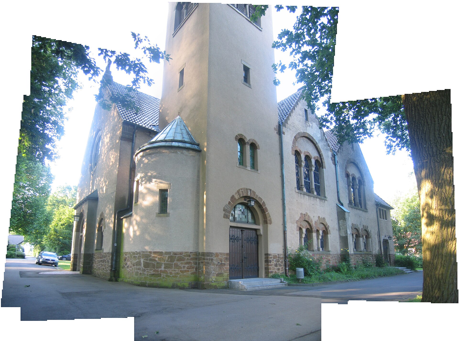 Kirche im Bünder Ortsteil Dünne