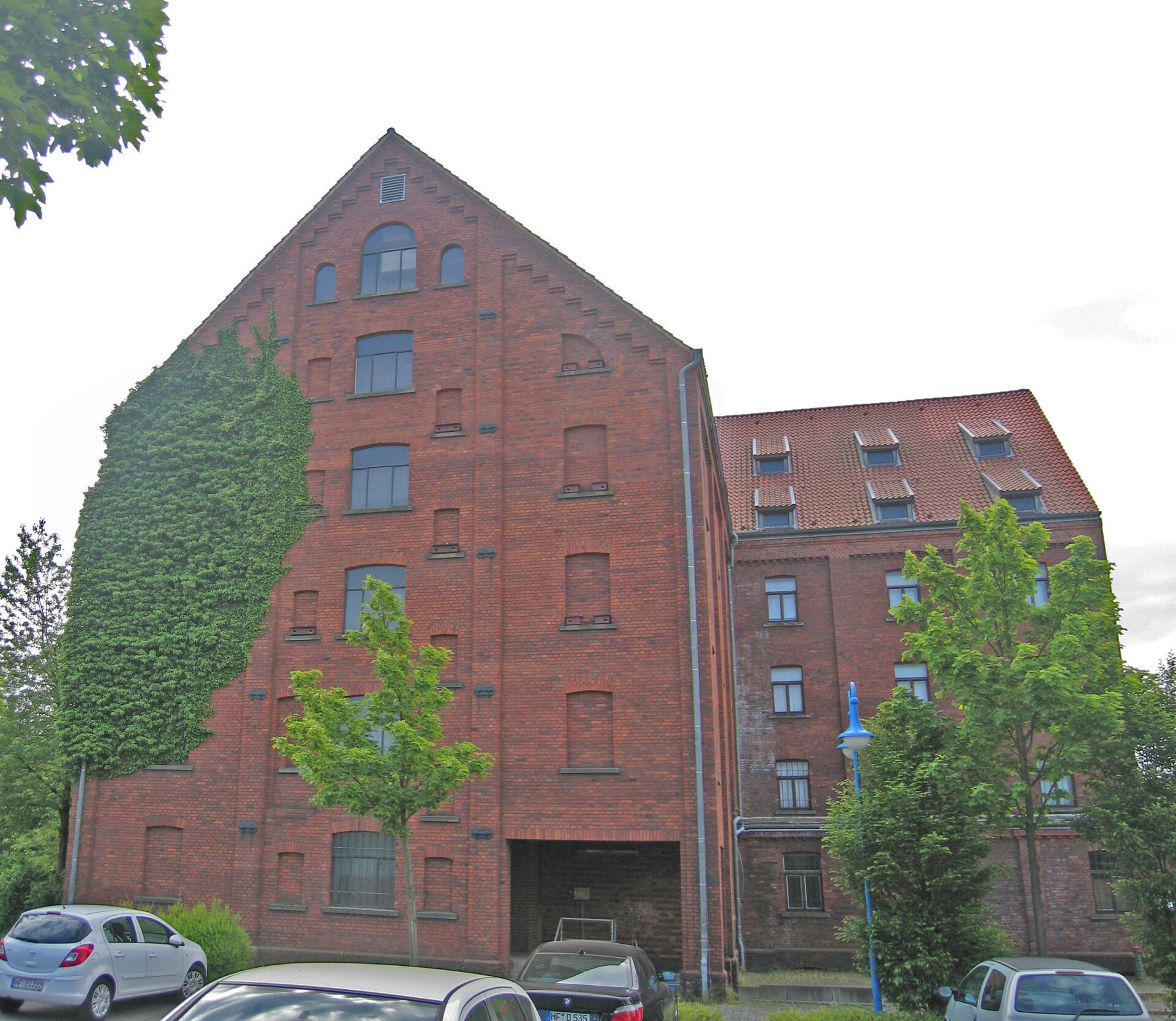 Tabakspeicher Bünde von Norden – Zigarrenstadt
